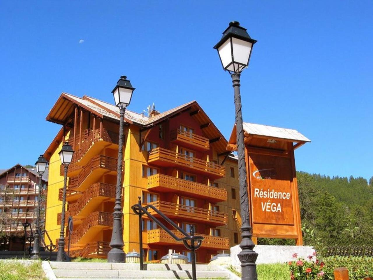 Vacanceole - Residence Vega ริซูล ภายนอก รูปภาพ